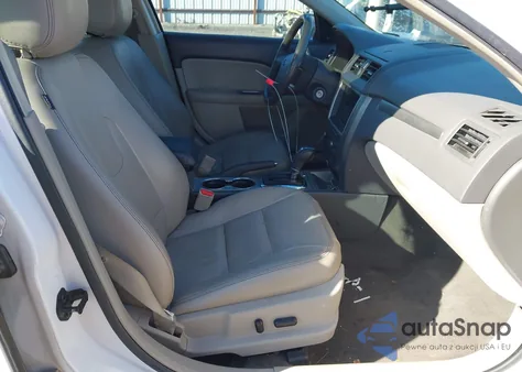 2012 Ford Fusion Hybrid z USA, uszkodzony, nr VIN 3FADP0L36CR414428